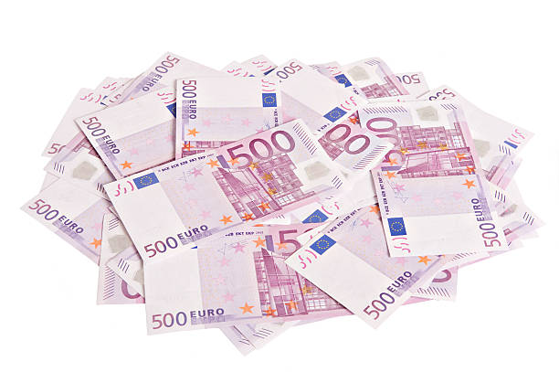 dinheiro - five hundred euro banknote imagens e fotografias de stock