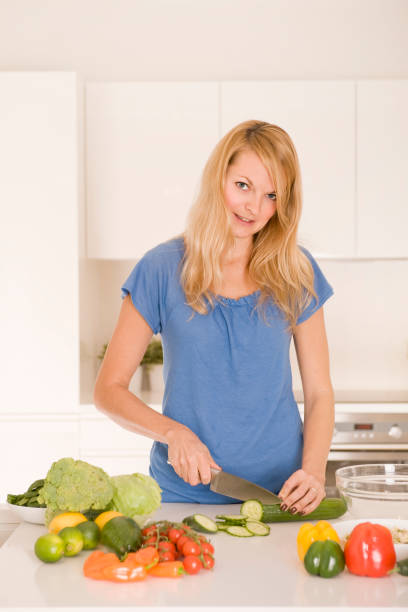 istock Preparing healthy food 164932401