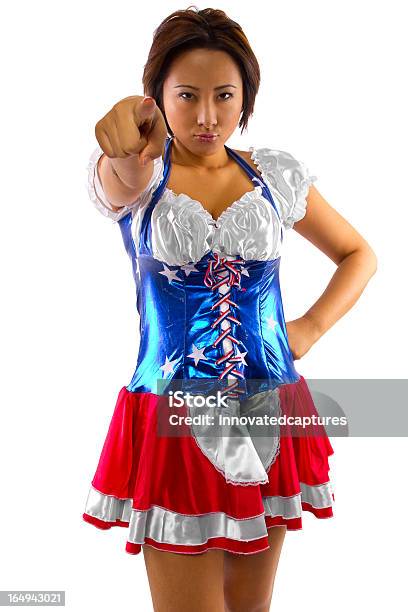 Menina Asiática Americano Patriótico Vestindo Uma Fantasia De Apontar - Fotografias de stock e mais imagens de 4 de Julho