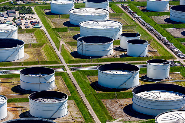Oil storage tank aerial Oil storage tank aerial fuel storage tank photos stock pictures, royalty-free photos & images