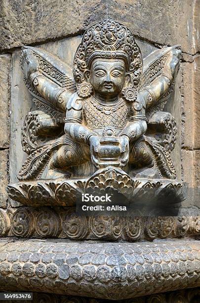 Antigua Estatua Hindú Foto de stock y más banco de imágenes de Diablo - Diablo, India, Antiguo