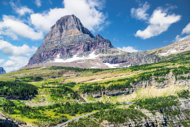 istock Clements Mountain and Going-To-The Sun road. 1649535125