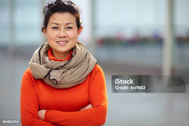 Photo libre de droit de Portrait Dune Femme Mature Chinois banque d'images et plus d'images libres de droit de Une seule femme - Une seule femme, Peuples d'Asie et du sous-continent indien, Portrait - Image