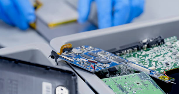 istock Computer parts and mother board in crate 1650609222