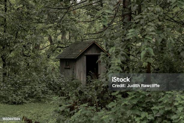 Nhà Ngoài Tại Một Trang Trại Bỏ Hoang Dọc Theo Đường Old Mine Ở New Jersey Hình ảnh Sẵn có - Tải xuống Hình ảnh Ngay bây giờ