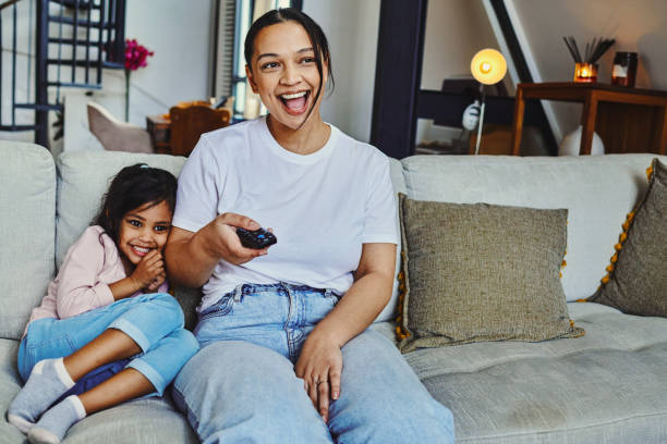 istock Mom to the rescue 1650671547