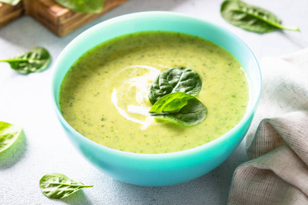 istock Green soup. Spinach cream soup with cream. 1650826735