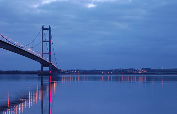 험버교 야간에만 - humber bridge bridge humber river yorkshire 뉴스 사진 이미지