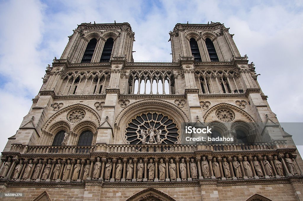 Notre-Dame de Paris - Photo de Angle libre de droits