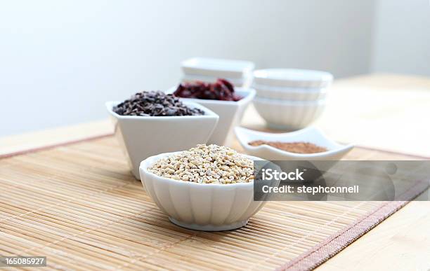Foto de Grãos Saudáveis E Ingrediends e mais fotos de stock de Alimentação Saudável - Alimentação Saudável, Antioxidante, Assar
