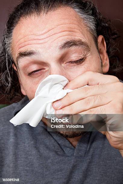 사람 콧물 감기바이러스에 대한 스톡 사진 및 기타 이미지 - 감기바이러스, 감기와 독감, 건강관리와 의술