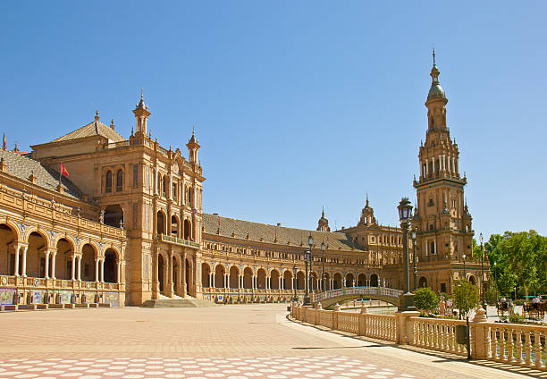 istock Plaza de Espana in Seville, Spain 165091178