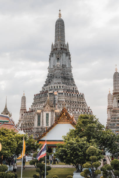 istock Wat Arun, Bangkok, Thailand 1651135437