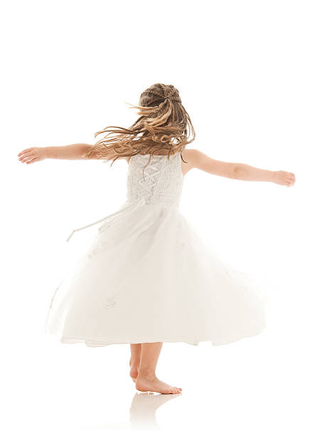 menina bailarina com flores, dança isolado série - girl01 imagens e fotografias de stock