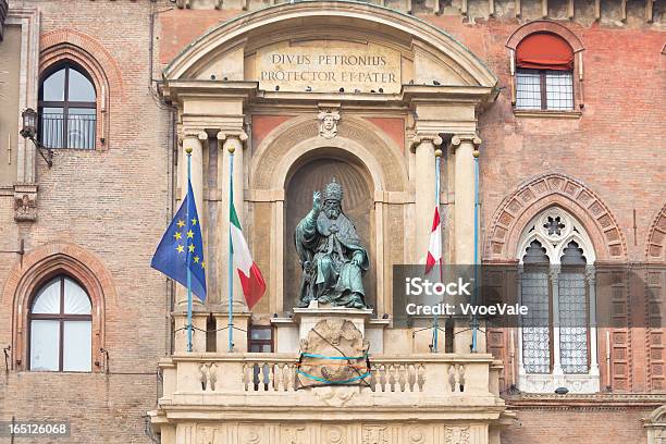 Photo libre de droit de Palazzo Daccursio À Bologne banque d'images et plus d'images libres de droit de Bologne - Bologne, Palais, Arc - Élément architectural