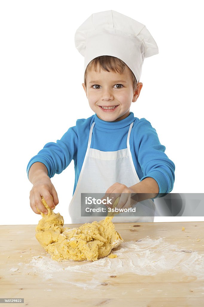 Petit garçon Pétrir la Pâte à pétrir - Photo de Enfant libre de droits