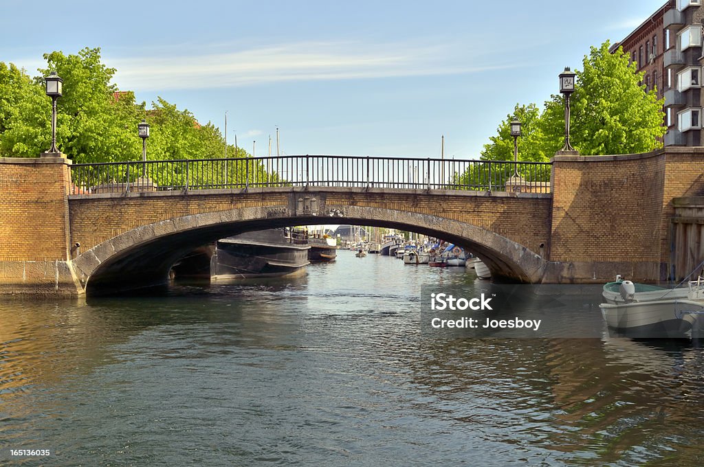 Puente del Canal Nyhavn - Foto de stock de Agua libre de derechos