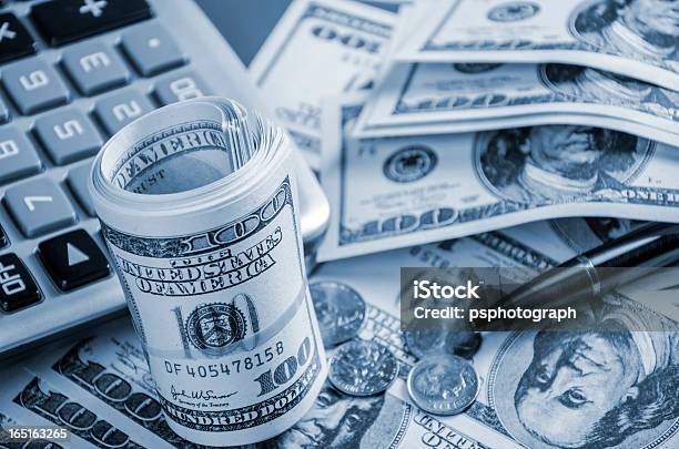 Dollaro Americano - Fotografie stock e altre immagini di Banconota - Banconota, Banconota da 100 dollari statunitensi, Banconota di dollaro statunitense