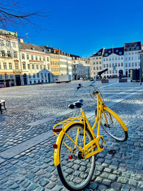 istock Yellow Bicycle in Copenhagen 1651653483