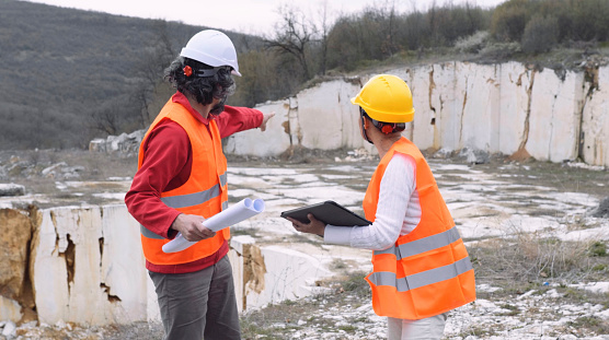 Team engineers working in the construction industry.