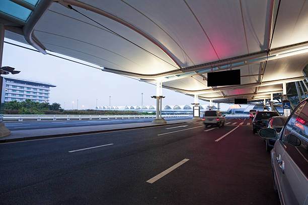 istock road in airport 165172971