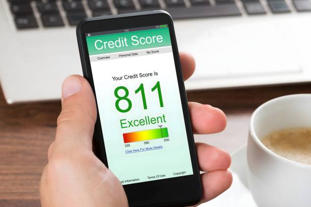 istock Businessman Checking Credit Score On Cellphone 1652009317