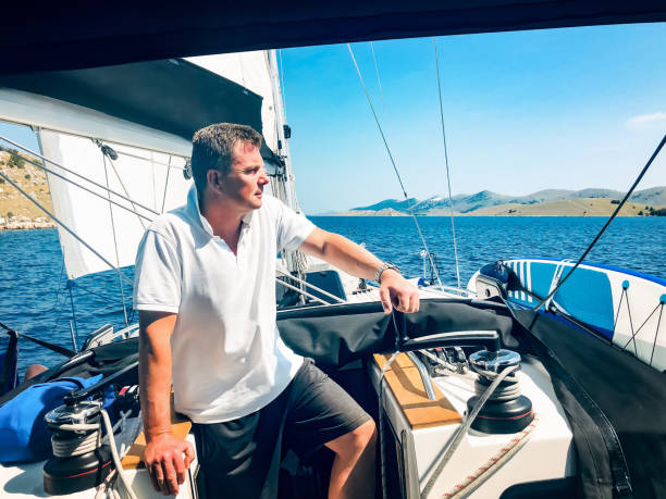 istock Crew member enjoying sailing on sail boat 1652114307