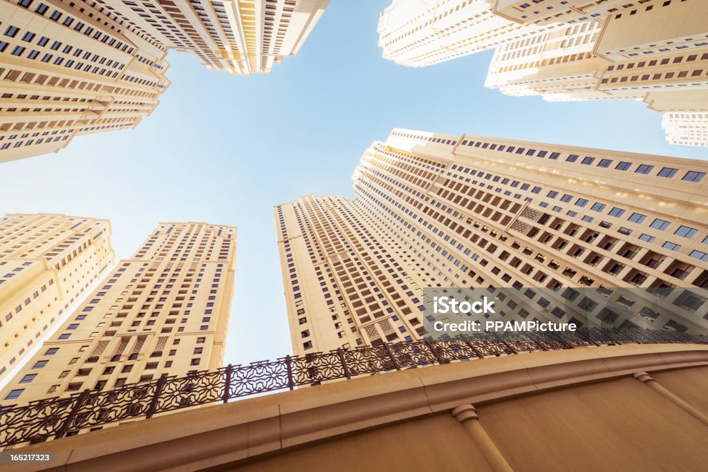 Escritório skysraper em Dubai - Foto de stock de Dubai royalty-free