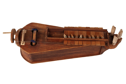 The Hurdy-gurdy, stringed musical instrument.