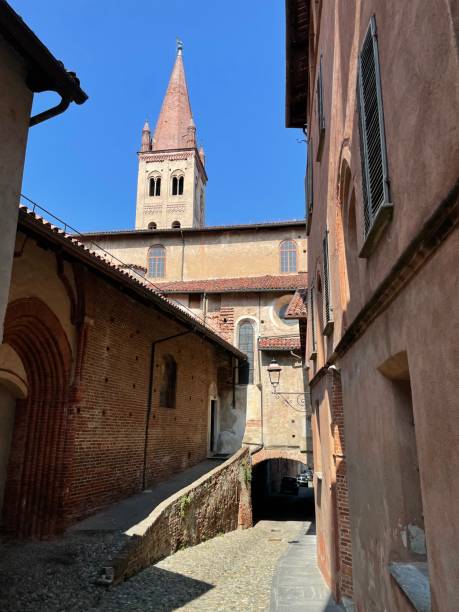 istock Saluzzo Street View 1652341094