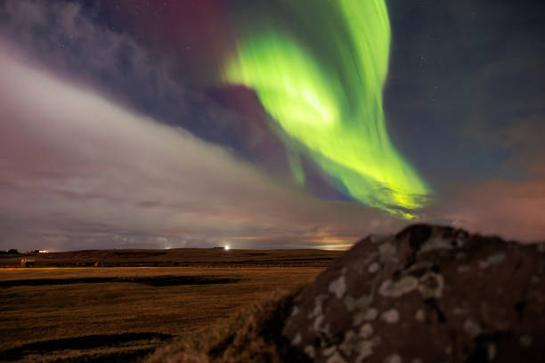 istock Icelandic highlands with northern lights 1652469366