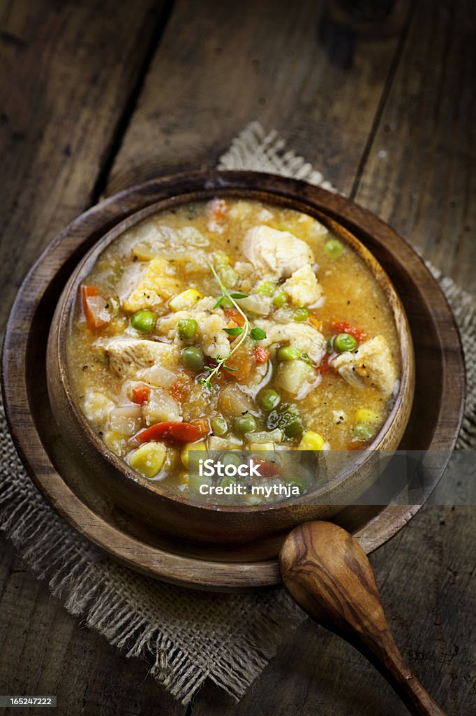 Zuppa di pollo - Foto stock royalty-free di Alimentazione sana