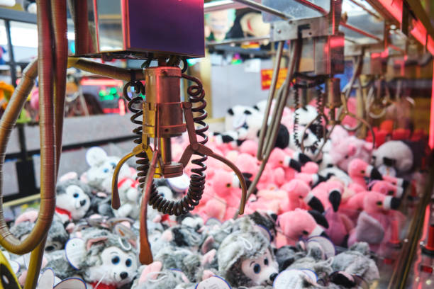 istock Fair attraction crane stuffed animals crane 1652789471