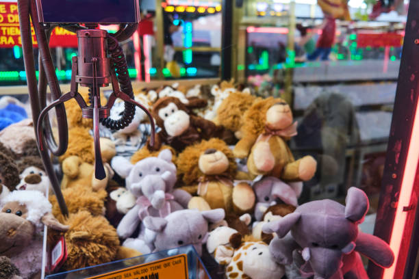 istock Fair attraction crane stuffed animals crane 1652791547