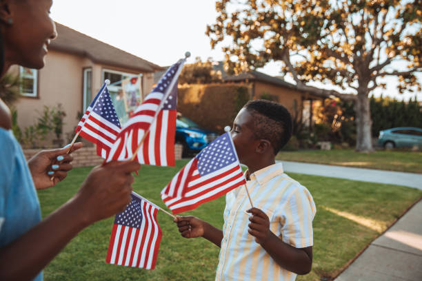 istock Mother with her young boy celebrating american holiday 1652952829
