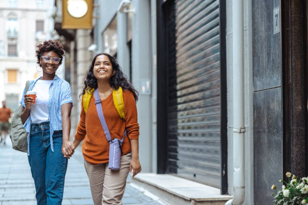 istock Girls Exploring the City 1653017274