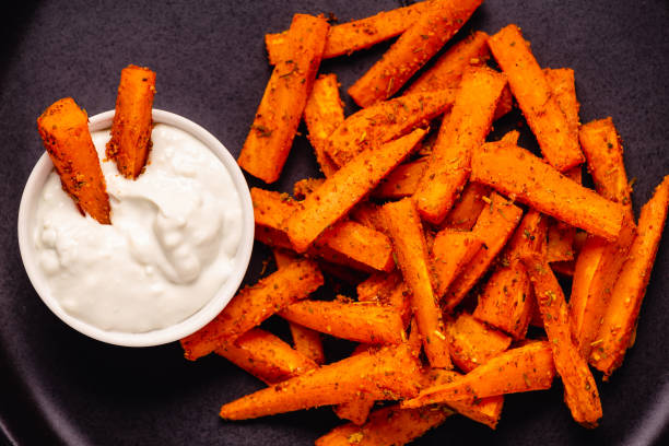 istock Sweet potato fries with blue cheese sauce. 1653112089