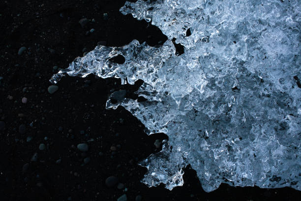 istock Shards of ice at diamond beach 1653243827