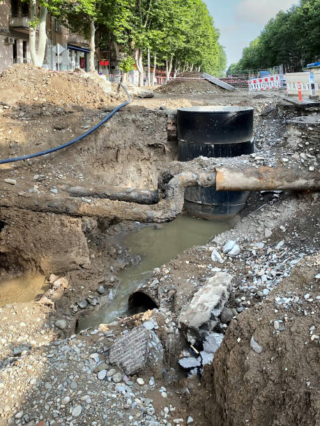 istock The work of utilities to replace the water supply system in the city. 1653253272