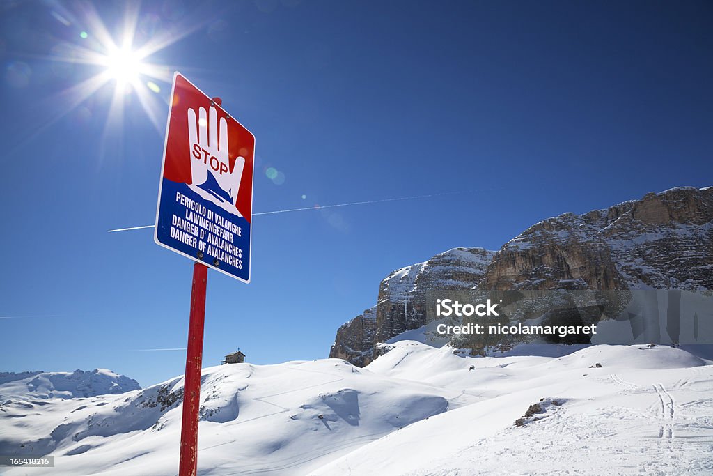 결코 Avalanches - 로열티 프리 스키 연습장 스톡 사진