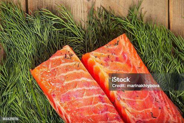 Große Teile Des Salzigen Lachs Stockfoto und mehr Bilder von Dill - Dill, Eingelegt, Filetiert