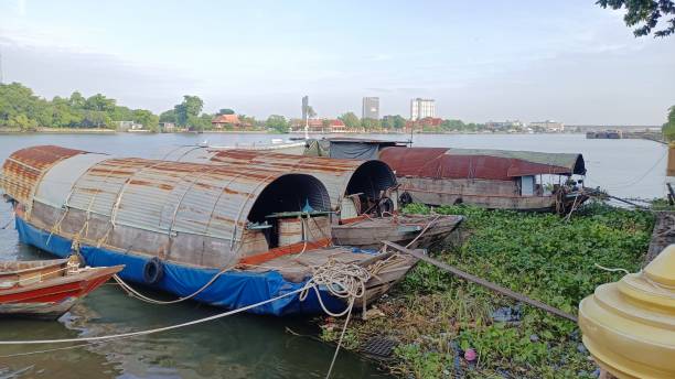 istock Iamjun boat, Life on a boat 1654244447