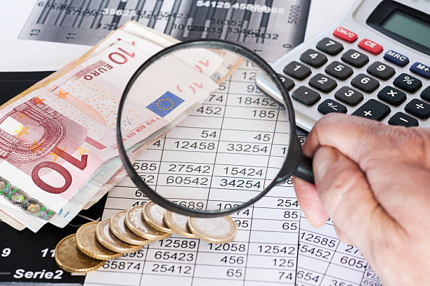 istock Study of financial opportunities 165431372