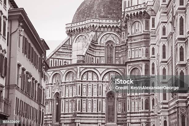 Foto de Catedral De Florença e mais fotos de stock de Arquitetura - Arquitetura, Catedral, Cultura Italiana