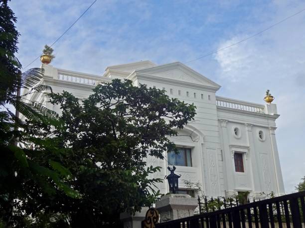 istock Beautiful white bungalow at mumbai 1654394192