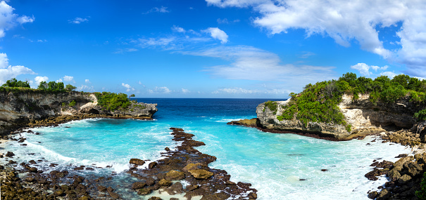 Nusa Ceningan is a small island located between Nusa Lembongan and Nusa Penida, south of Bali, in Indonesia.