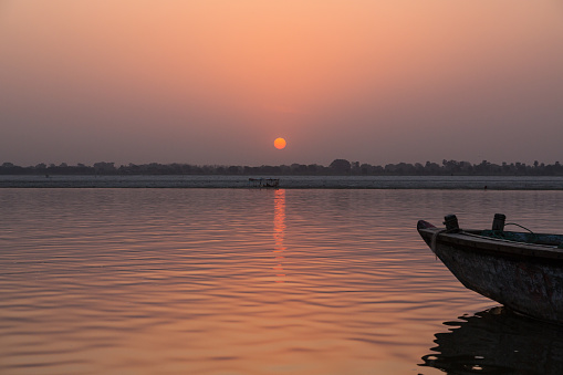 Varanasi is an old city in India by the Ganges River. People go there to pray and bathe in the river. There are steps called ghats to get into the water. It has temples and markets, and it's important for Hindus and Buddhists. People visit for spirituality and culture.