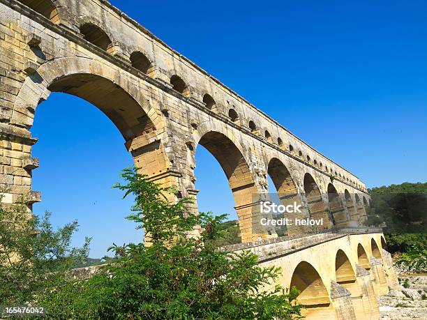 Pont Du Gard Stock Photo - Download Image Now - Antique, Aqueduct, Arch - Architectural Feature