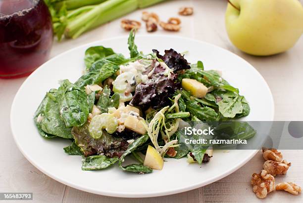 Foto de Salada Waldorf Com Ingredientes Detalhe e mais fotos de stock de Aipo - Aipo, Alface, Alimentação Saudável
