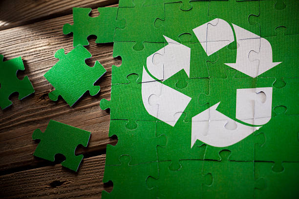 istock Jigsaw Puzzle - Recycling Sign 165485863